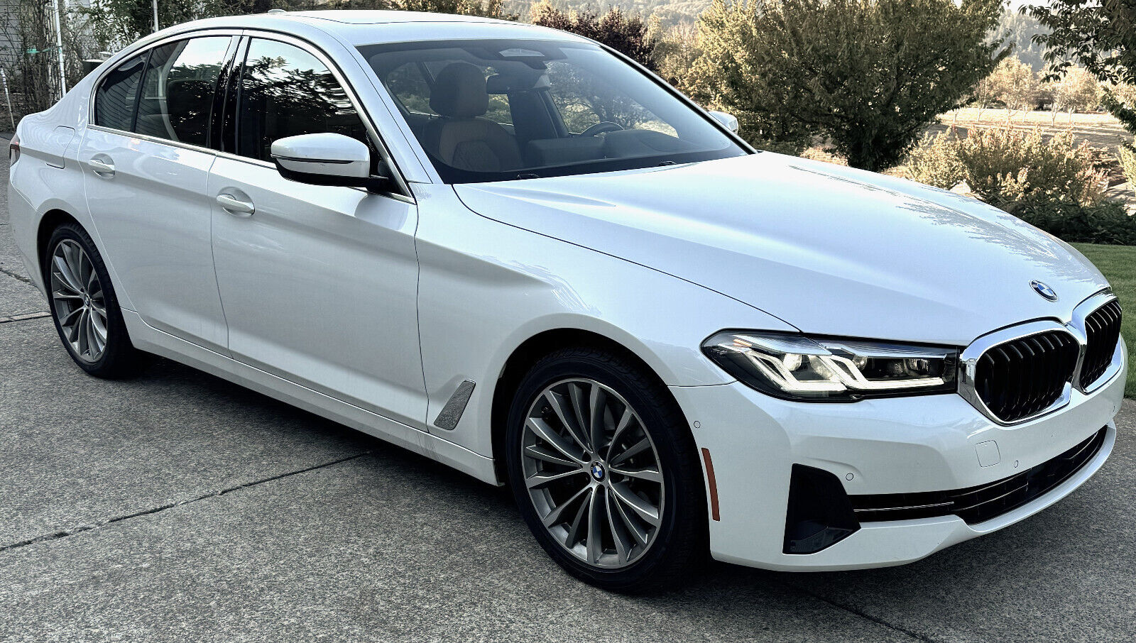 2021 bmw 5-series premium