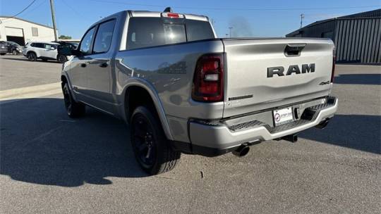 2025 RAM bighorn/lonst