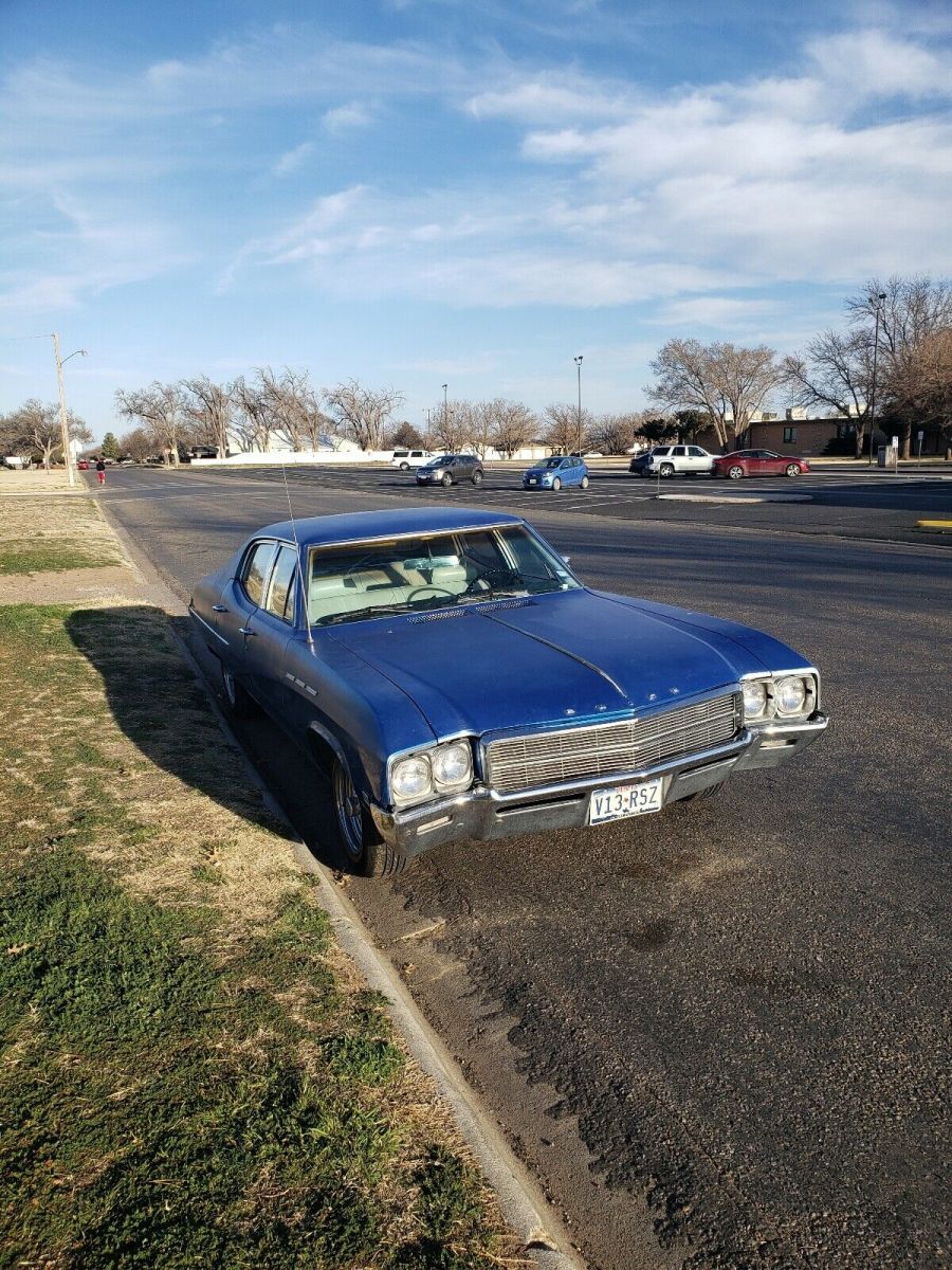 1969 buick special sedan blue rwd automatic deluxe