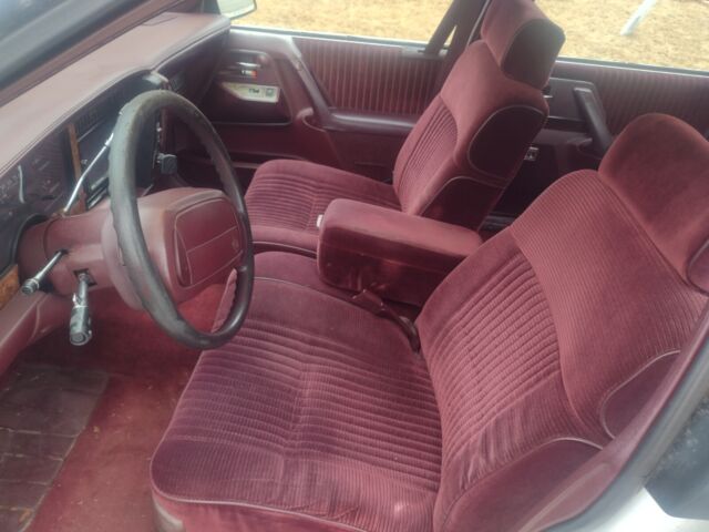 1994 buick century estate "woody" wagon - runs great, 3rd row seat, very clean
