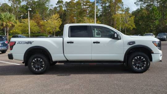 2024 Nissan Titan