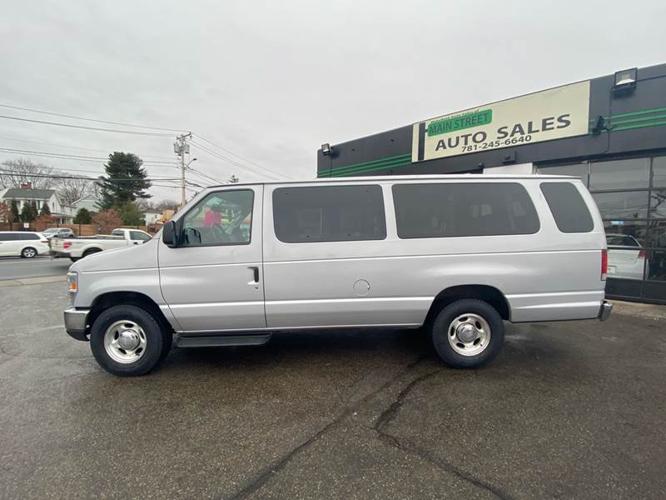 used 2013 ford e-350 and econoline 350 extended wagon super duty wakefield, ma 01880 for sale in wakefield, massachusetts