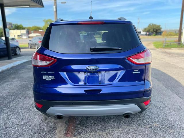 2014 ford escape se