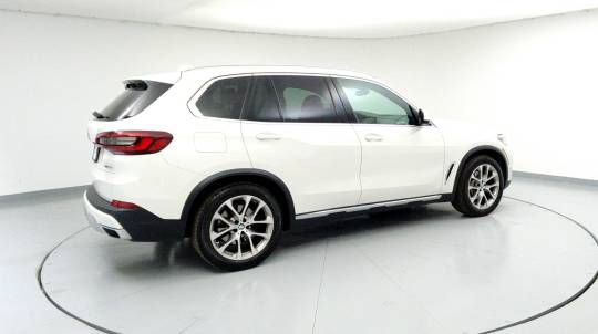 2022 BMW X5