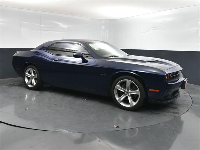 2017 dodge challenger r/t