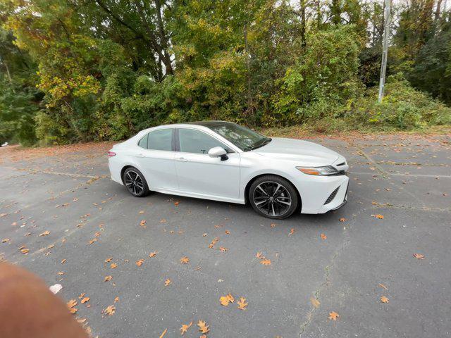 2019 toyota camry xse
