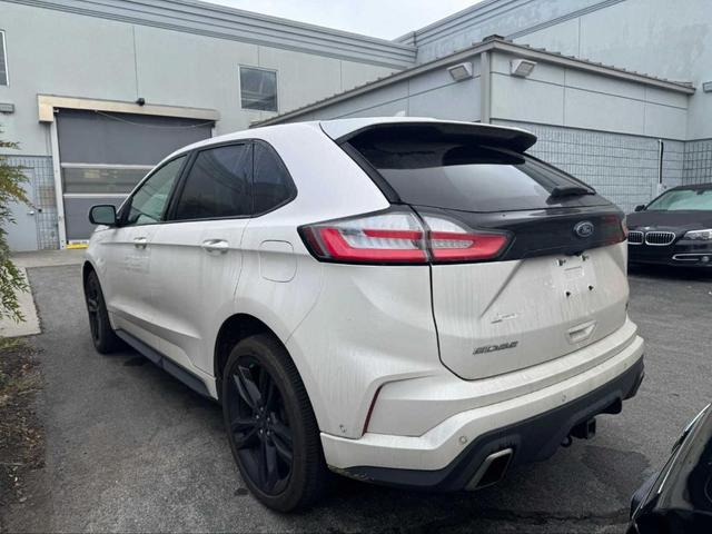 2019 ford edge st