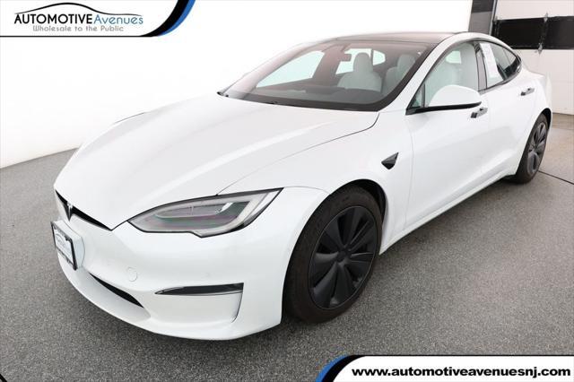 2022 tesla model s plaid
