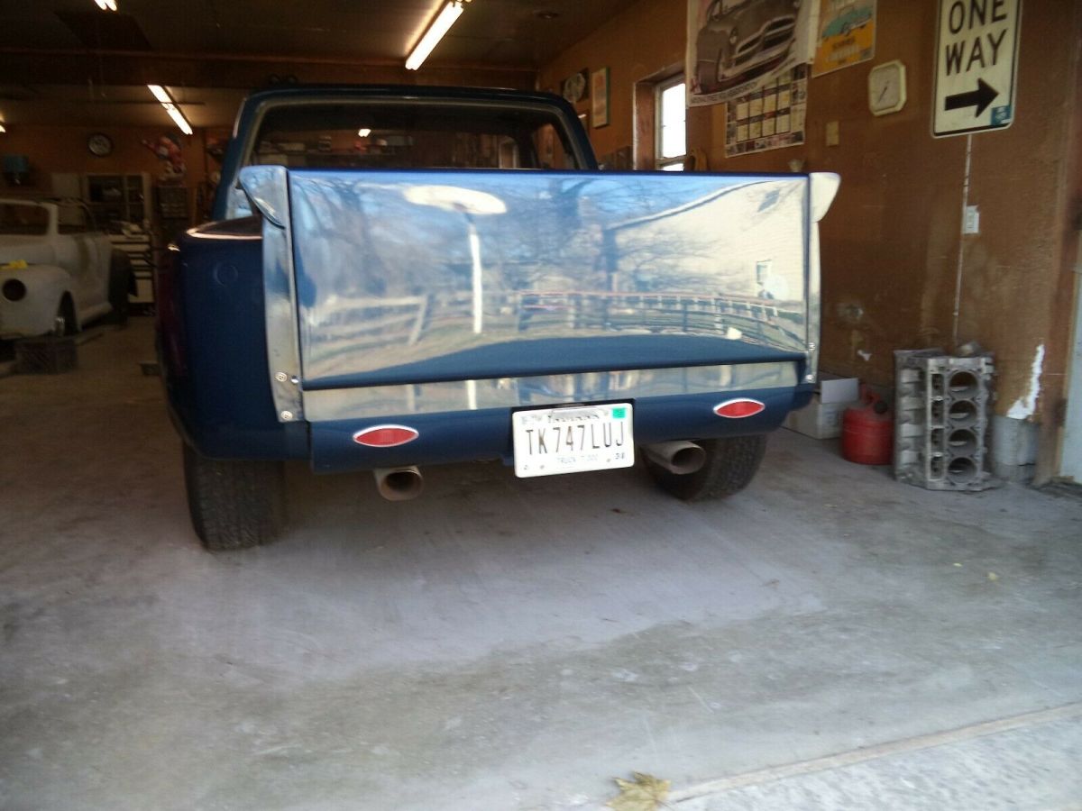 custom 1983 c-10 show quality truck 6' step side bed 350 v-8 auto resto mod