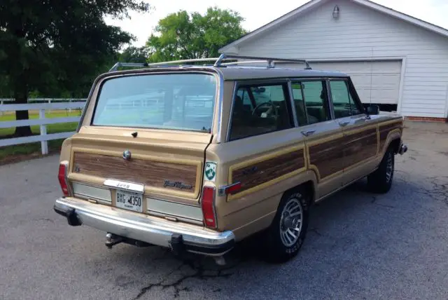 1989 jeep grand wagoner car