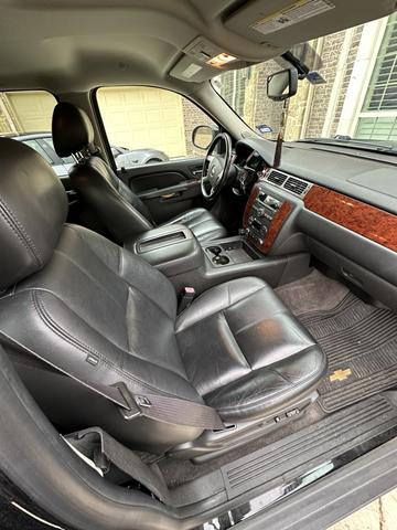 2014 chevrolet suburban 1500 lt