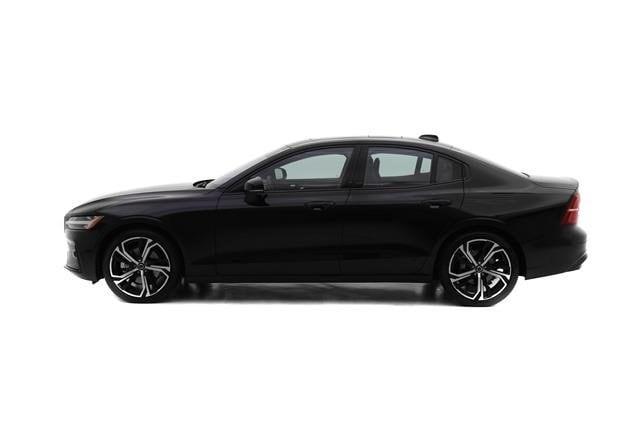 2024 volvo s60 b5 core dark