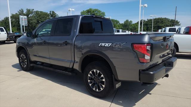 2024 nissan titan pro-4x