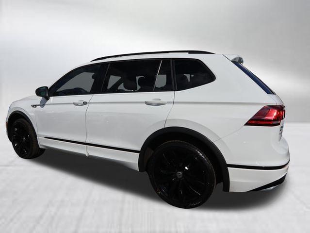 2021 volkswagen tiguan 2.0t se r-line black