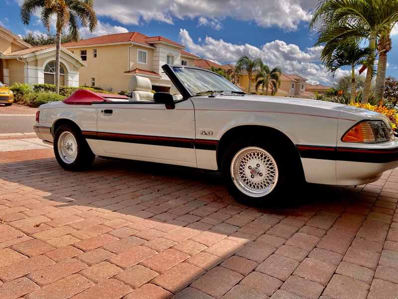 ford mustang lx convertible