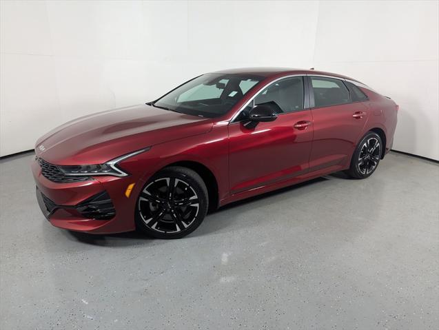 2022 kia k5 gt-line