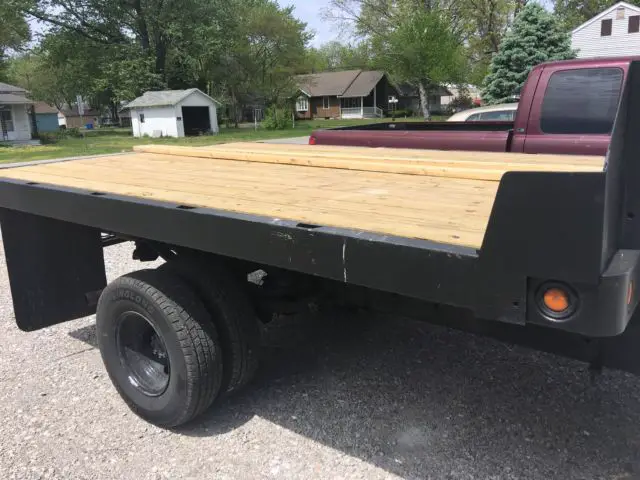 1992 f-superduty flatbed 7.3l diesel only 57k miles!! f-450, new bed