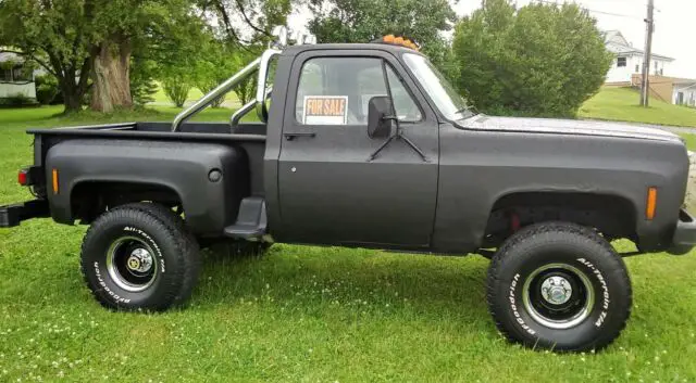 1973 chevy cheyenne k10 4x4 shortbed stepside - 400sbc - 4 speed - 35" tires