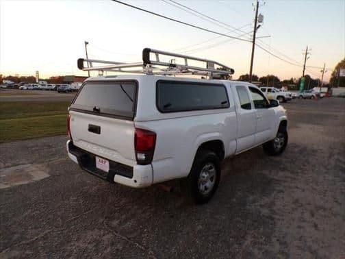 2018 toyota tacoma in chicago, illinois
