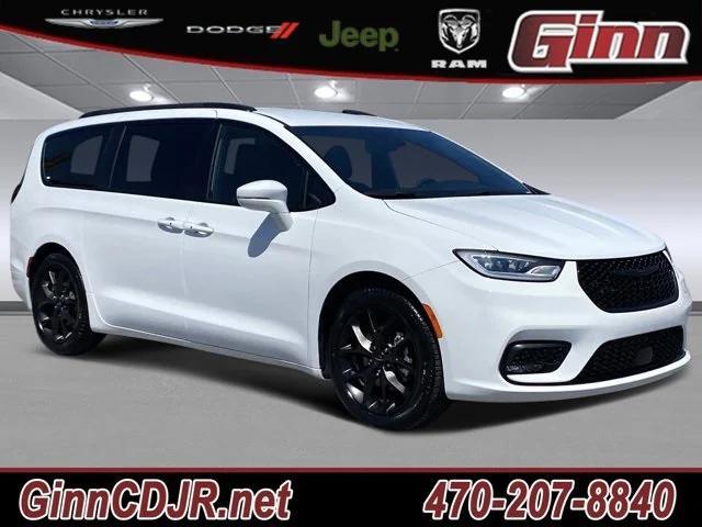 2022 chrysler pacifica touring l