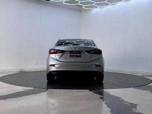2017 mazda mazda3
