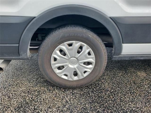 2022 ford transit-350 xlt