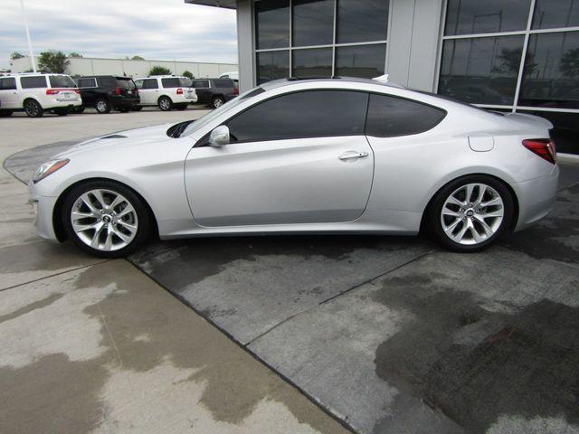 2014 hyundai genesis coupe in omaha, nebraska