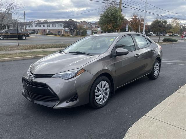 2018 toyota corolla le