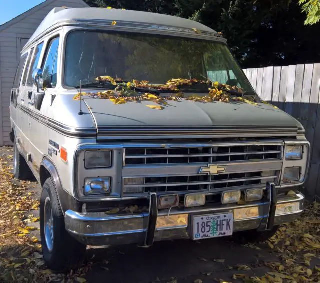 1988 chevrolet g20 conversion vanâ low miles camper hi top high top prepper