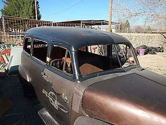 1952 gmc suburban with clam shell doors project car chevrolet 1951 1950 1953
