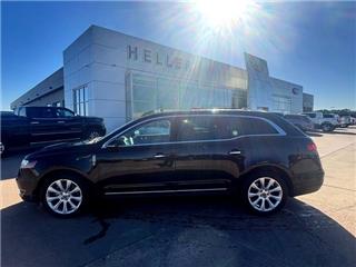 2019 Lincoln MKT base