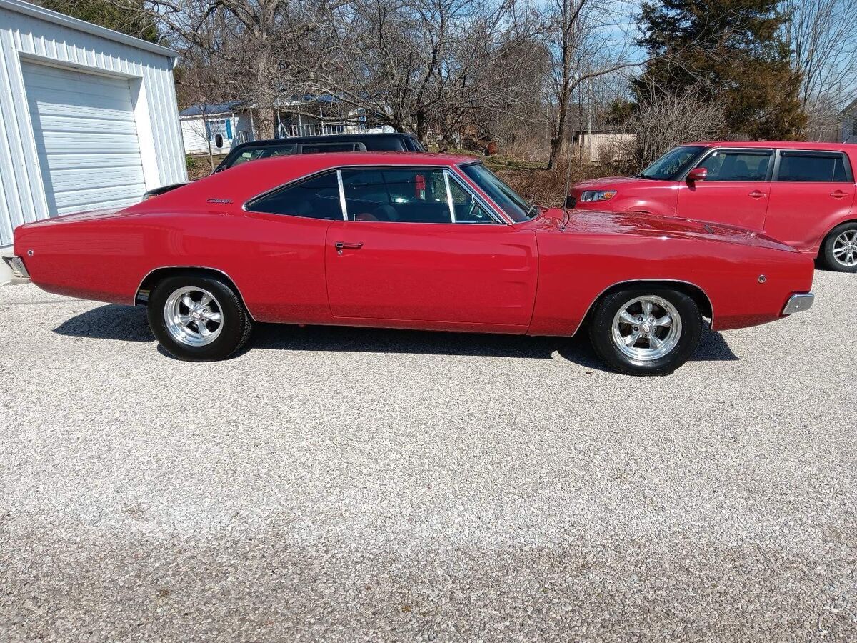 1968 dodge charger red