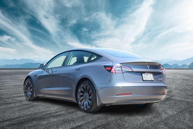 2023 tesla model 3 performance