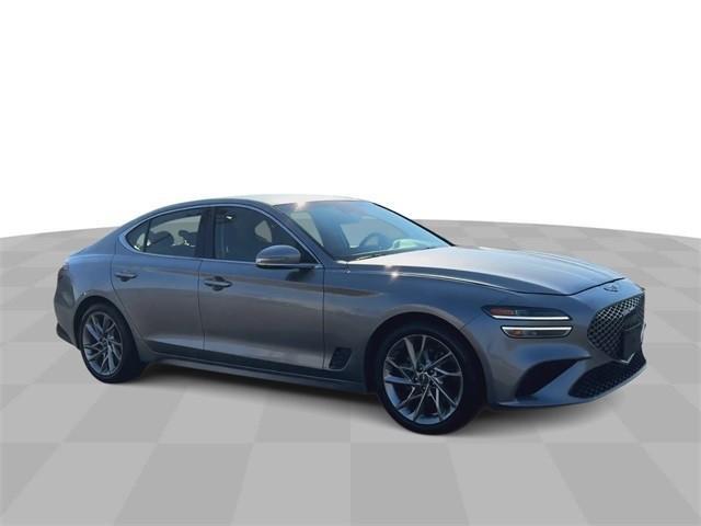 2022 genesis g70 2.0t