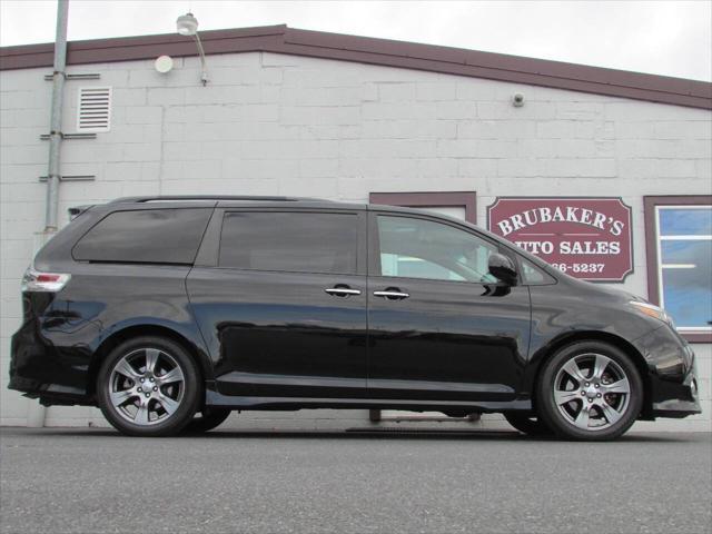 2017 toyota sienna l