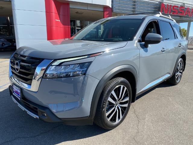2023 nissan pathfinder platinum