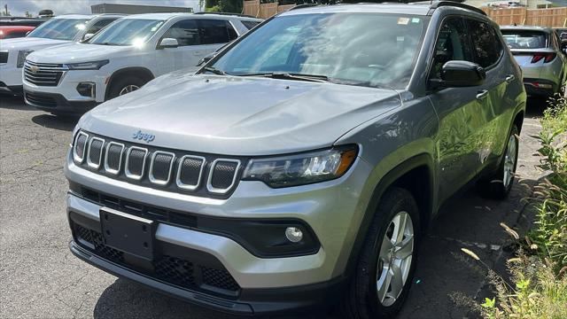 2022 jeep compass latitude