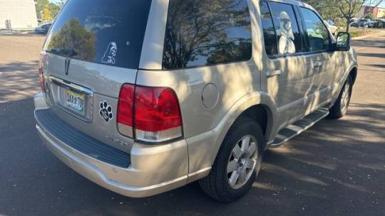 2005 lincoln aviator luxury