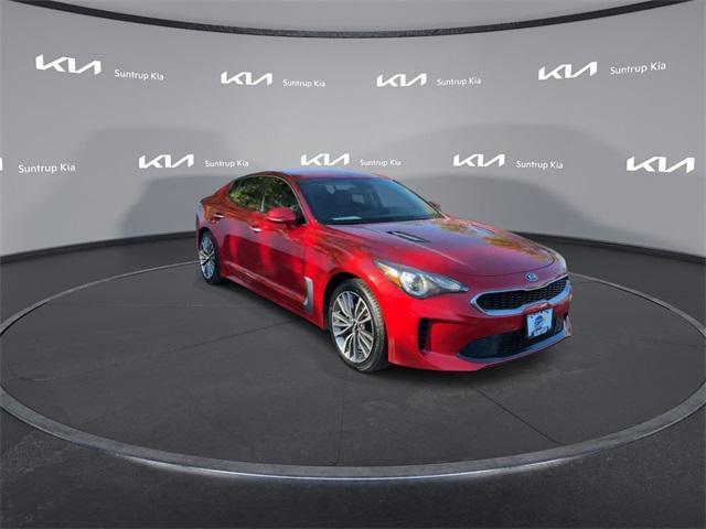 2019 kia stinger base
