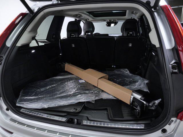2021 volvo xc90 t6 momentum