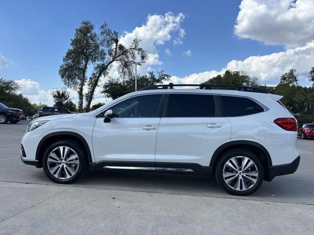 2022 subaru ascent limited 8-passenger