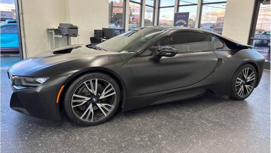 2017 BMW i8