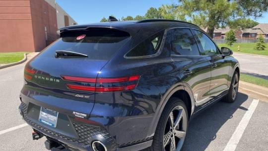 2025 Genesis GV70