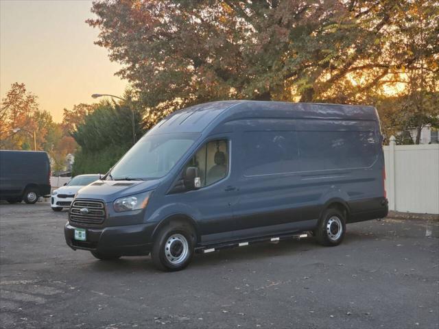 2019 ford transit-250 base