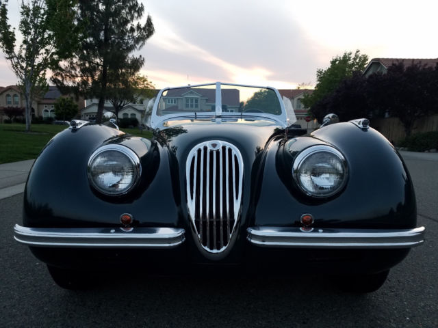 custom 1952 jaguar xk120 w/only 5000 miles chevy 350/350 tons of chrome