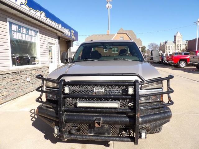 2004 chevrolet silverado 2500 ls h/d extended cab