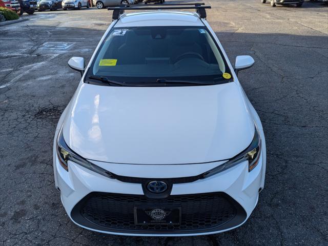 2021 toyota corolla hybrid le