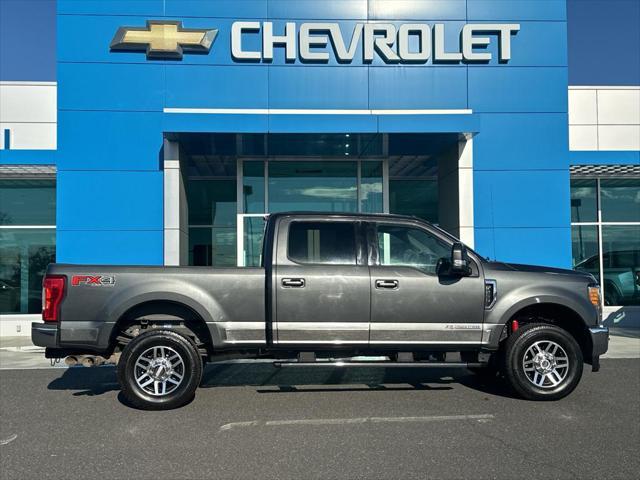 2017 ford f-250 lariat