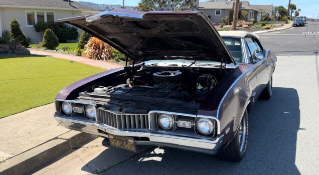 1968 oldsmobile cutlass convertible red