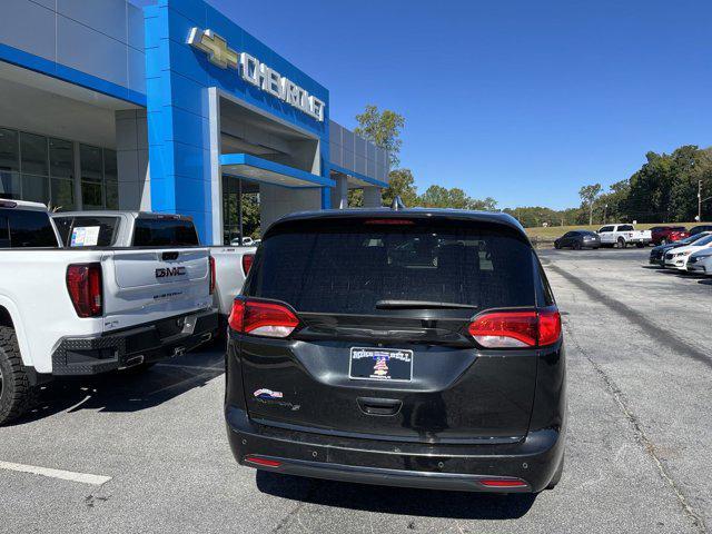 2020 chrysler pacifica touring